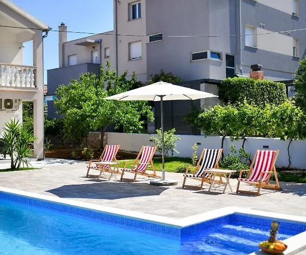 Pool House Luka * Zadar