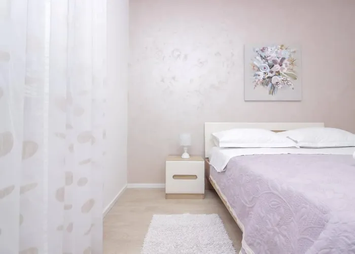 Pool House Luka Apartman