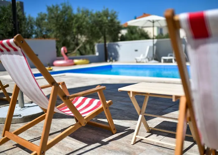 Pool House Luka * Zadar